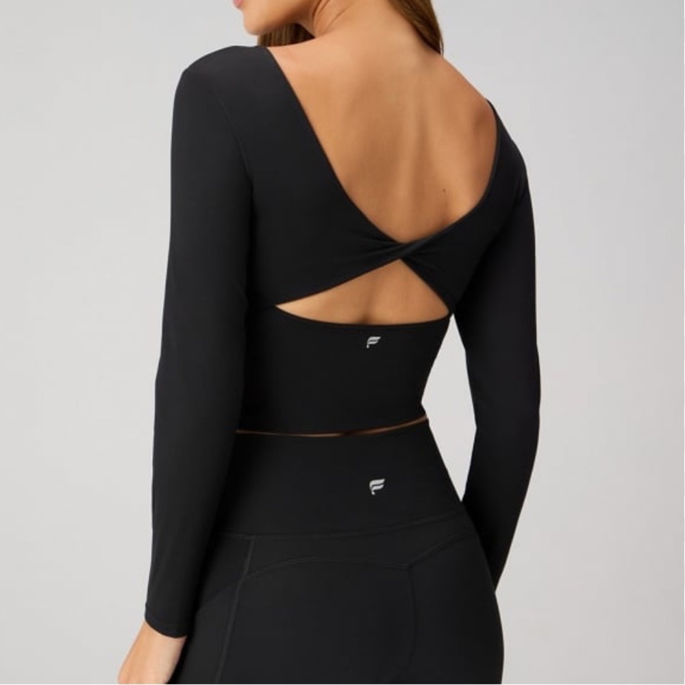 Fabletics Black Long Sleeve Twist-Back Crop Top